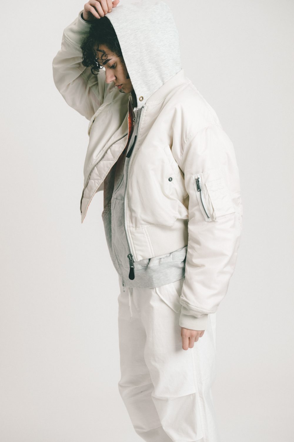 【2024 AUTUMN & WINTER】TOP KHAKI アイテム